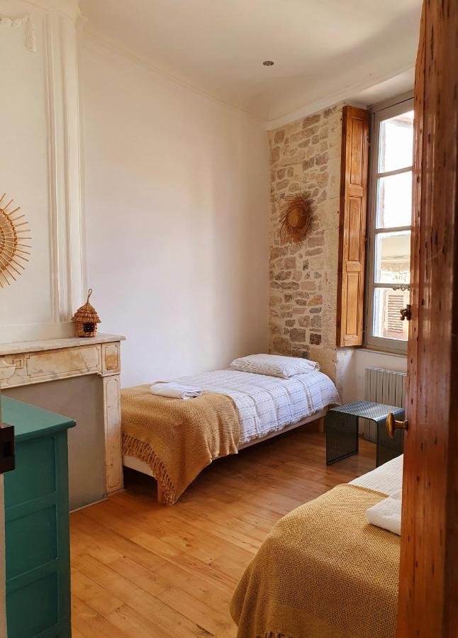 Ferienwohnung Palmiers Et Crocos Du Vieux Nîmes Exterior foto