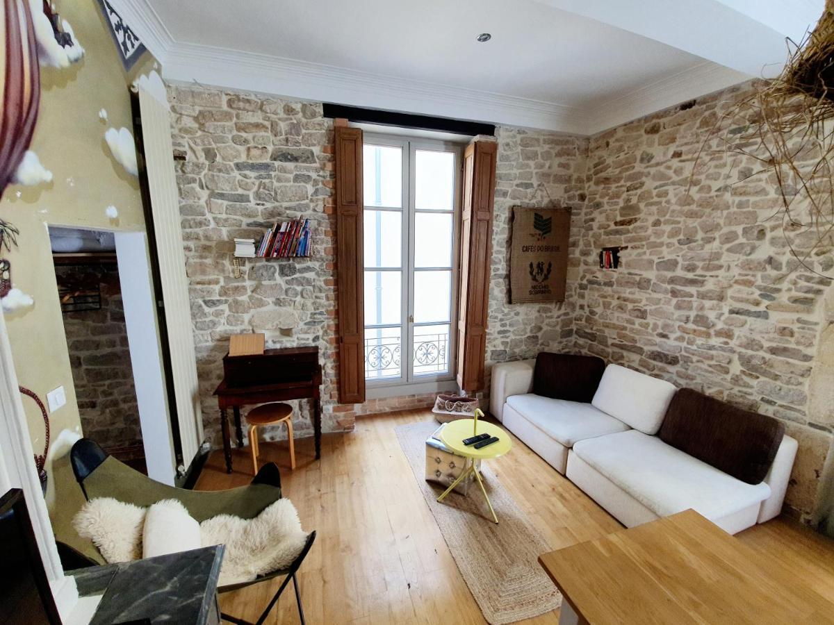 Ferienwohnung Palmiers Et Crocos Du Vieux Nîmes Exterior foto